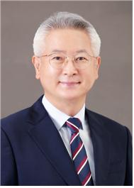 김정수 운영위원장