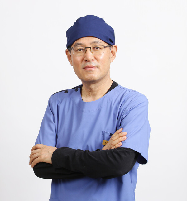 글로웰의원 조성민 대표원장