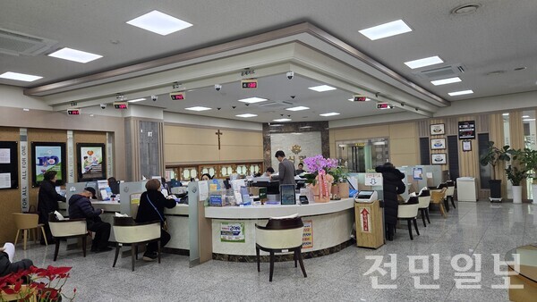 전주대건신협 본점 내부 (사진=소장환 기자)
