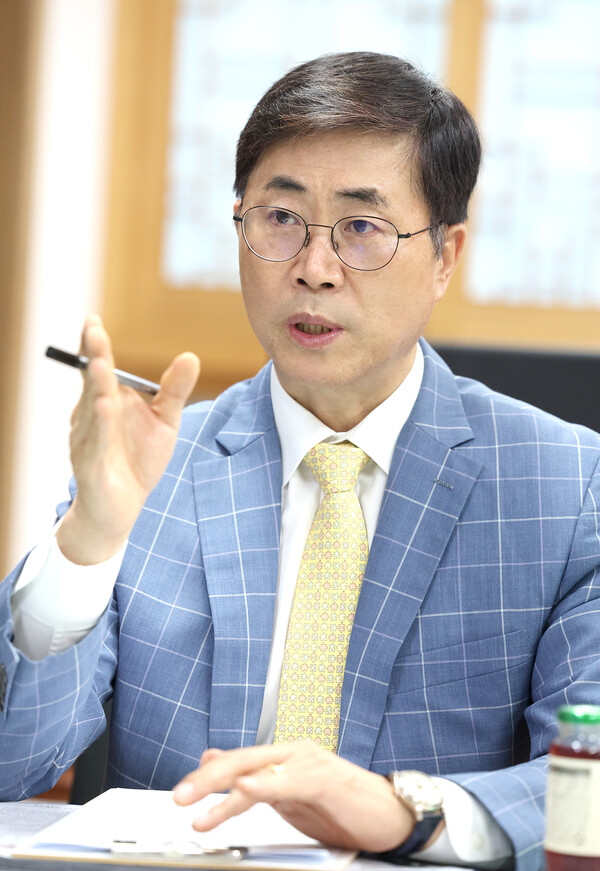 △윤여봉 전북특별자치도 경제통상진흥원장